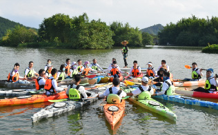 2015年公司獲得賽特勒，歐葛蘭的代理授權；